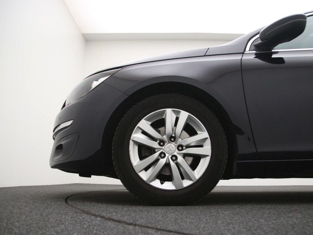Peugeot 308 | 26