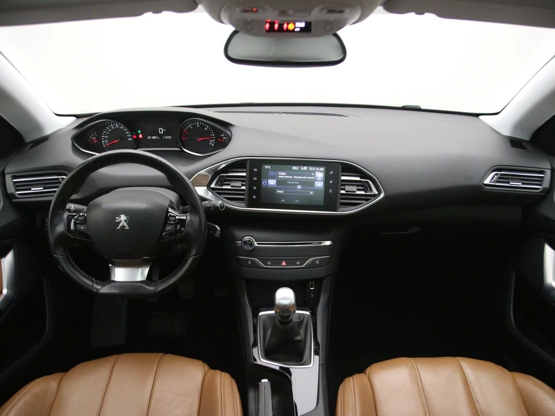 Peugeot 308 | 1