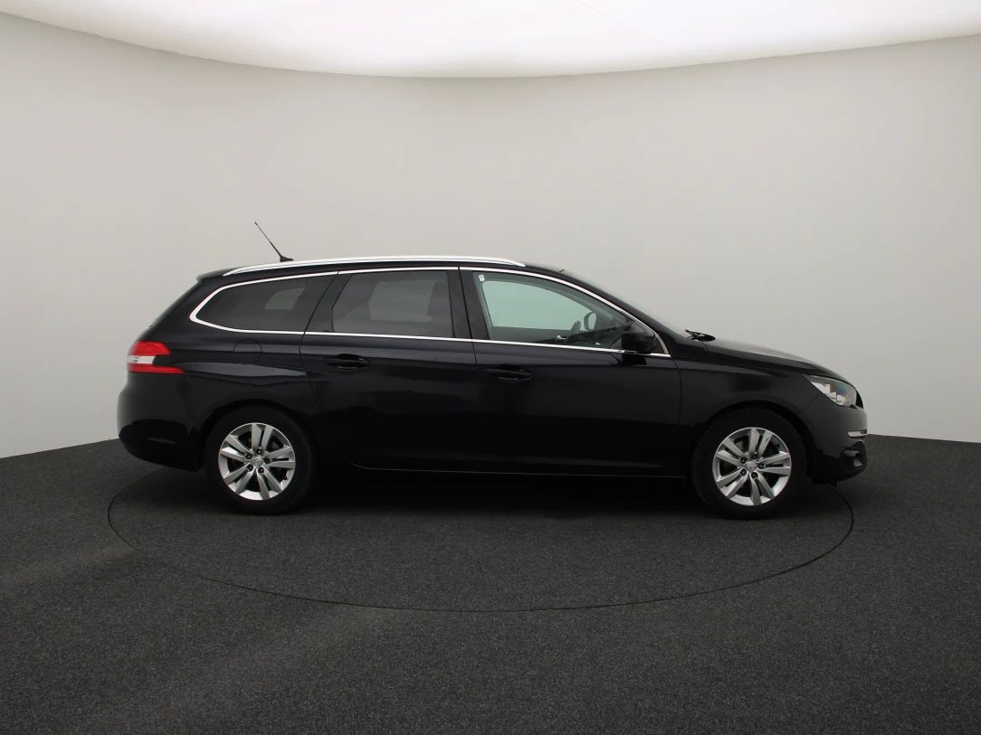 Peugeot 308 | 8