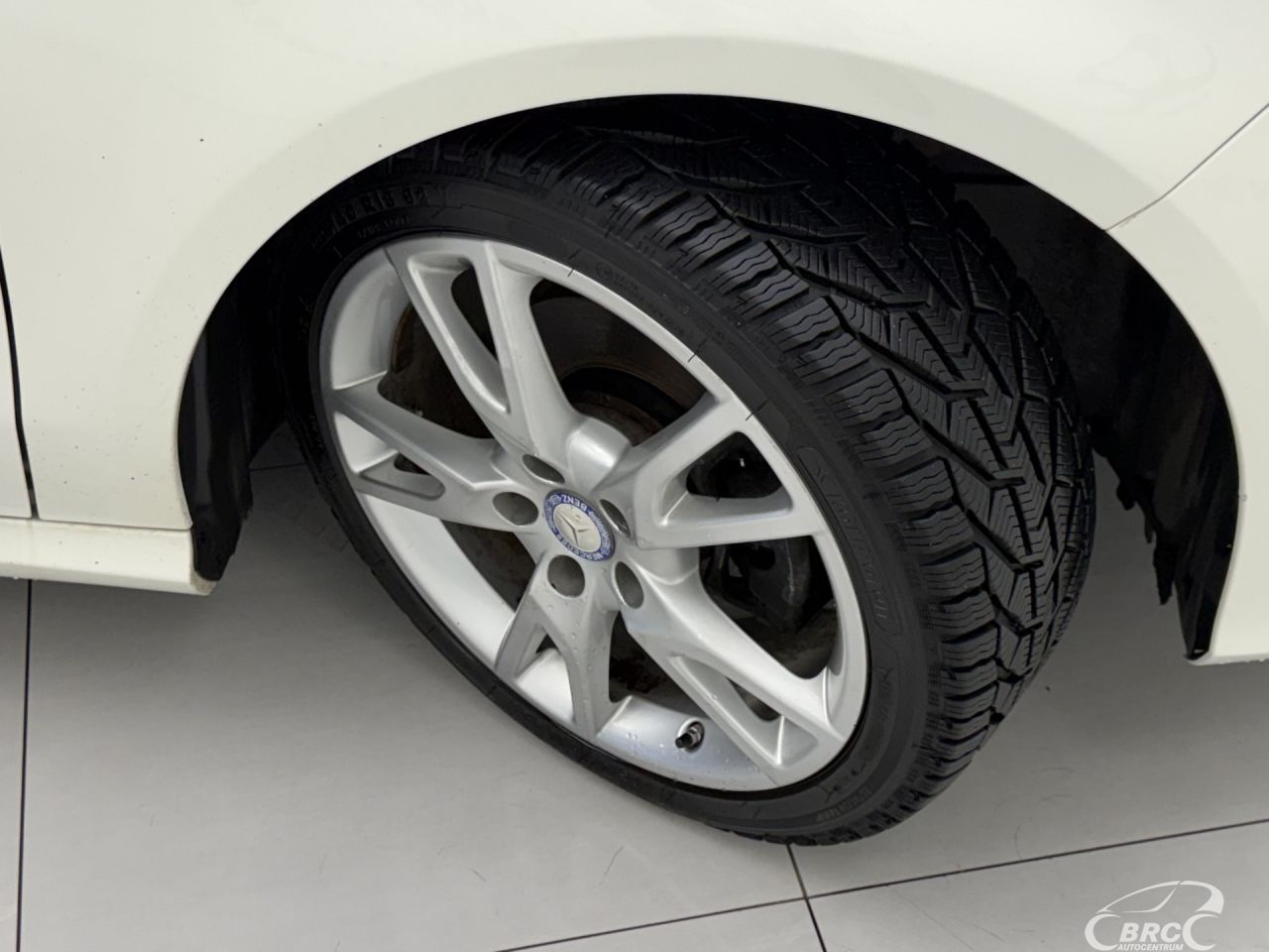 Mercedes-Benz CLA220 | 34