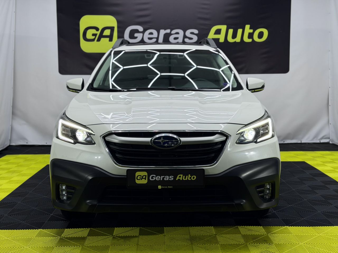 Subaru Outback | 1