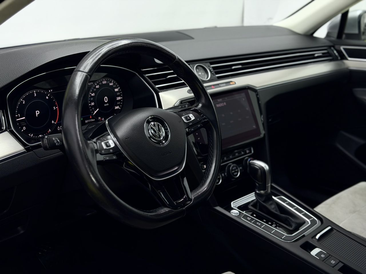 Volkswagen Passat | 8
