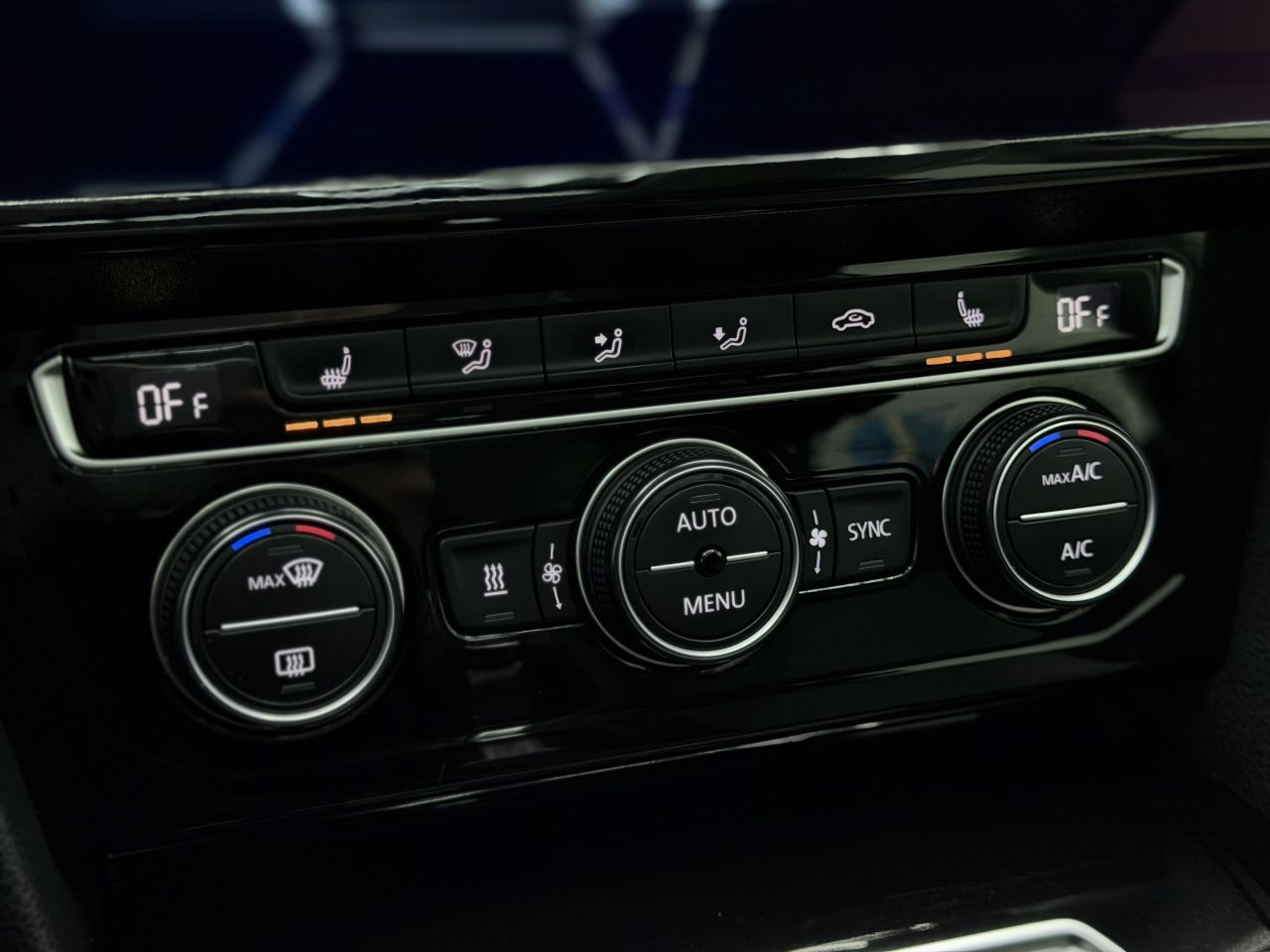 Volkswagen Passat | 22