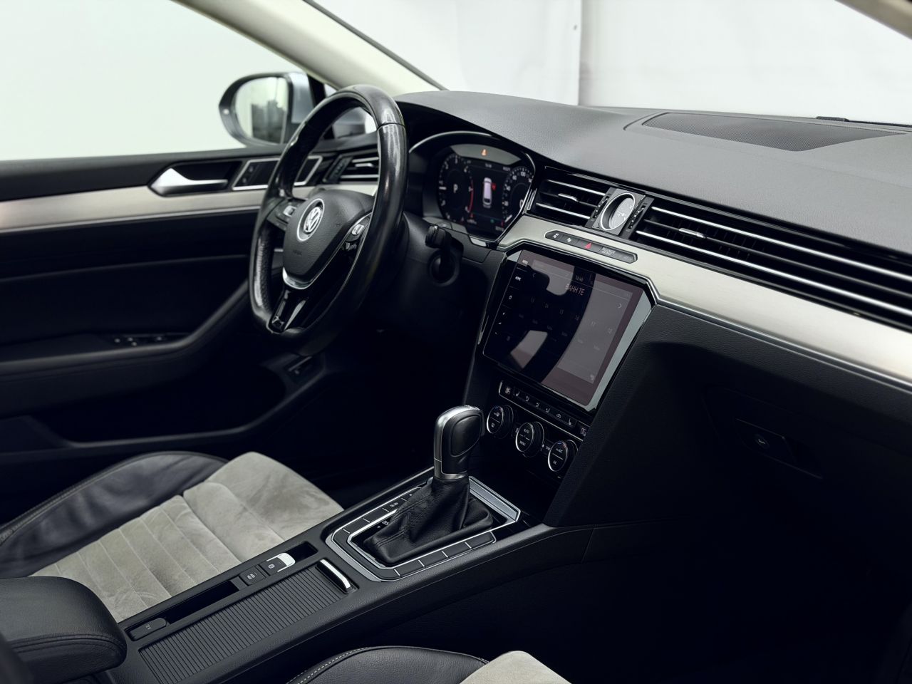 Volkswagen Passat | 15