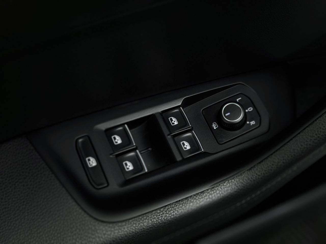 Volkswagen Passat | 19