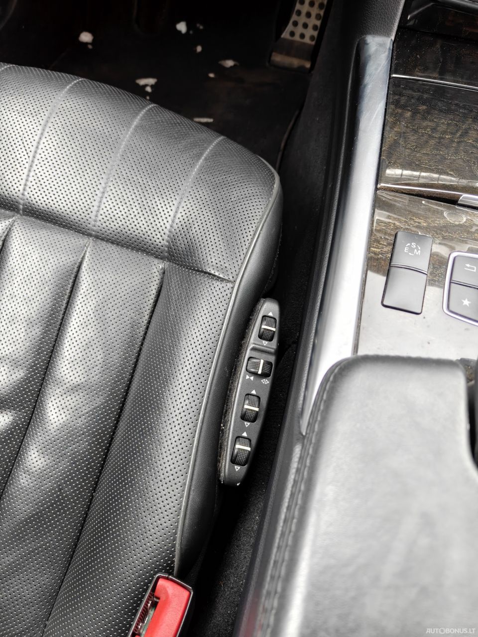 Mercedes-Benz E350 | 14