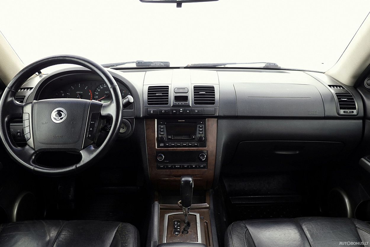 SsangYong Rexton | 4