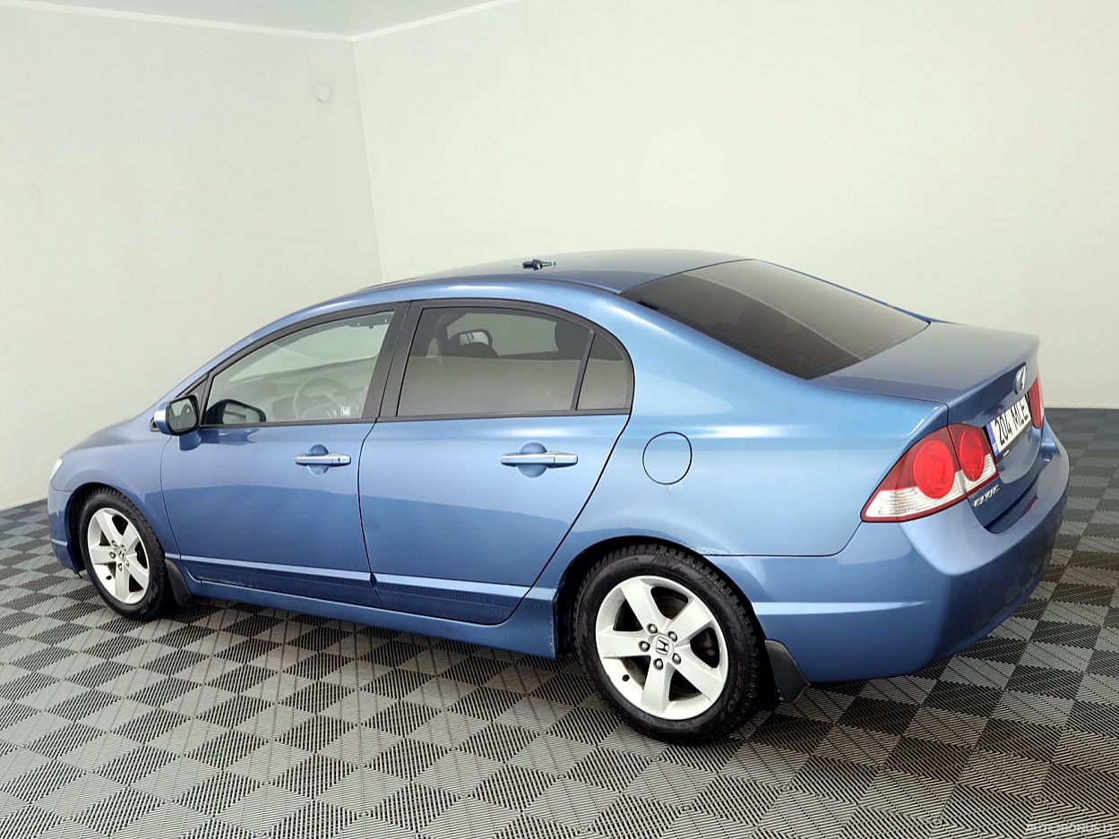 Honda Civic | 3
