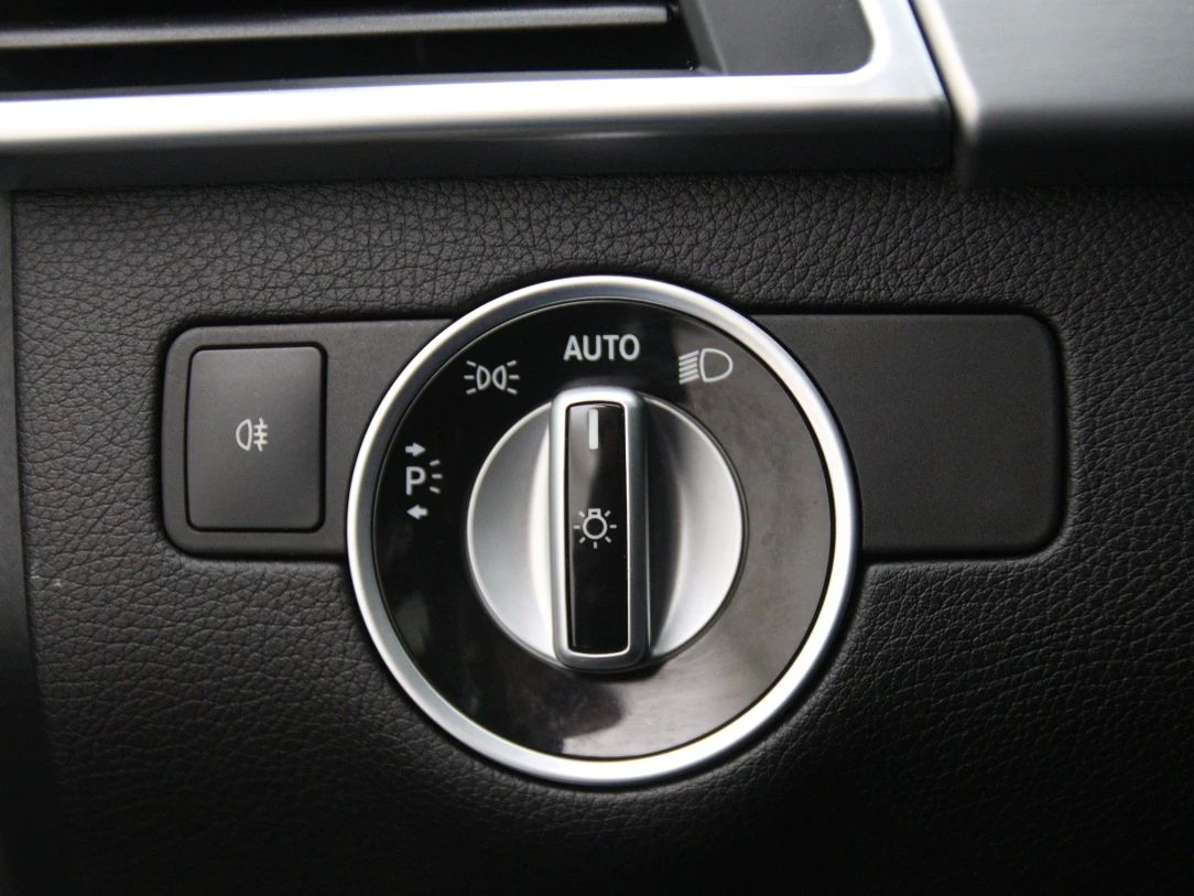 Mercedes-Benz ML350 | 26