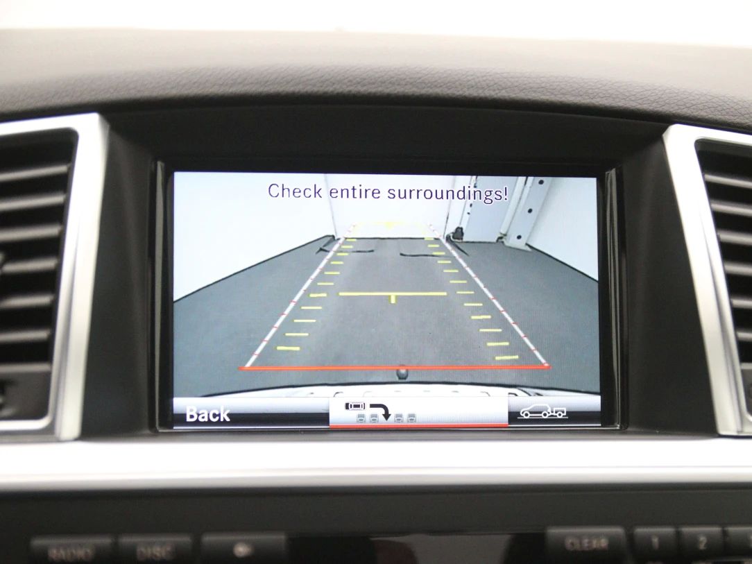 Mercedes-Benz ML350 | 24