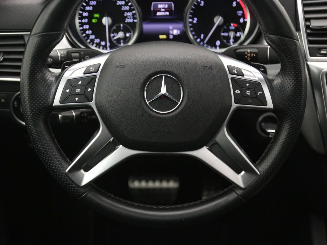 Mercedes-Benz ML350 | 17