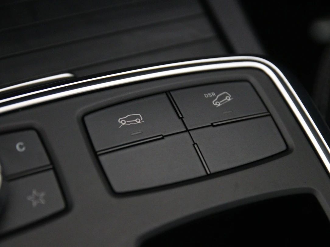 Mercedes-Benz ML350 | 30