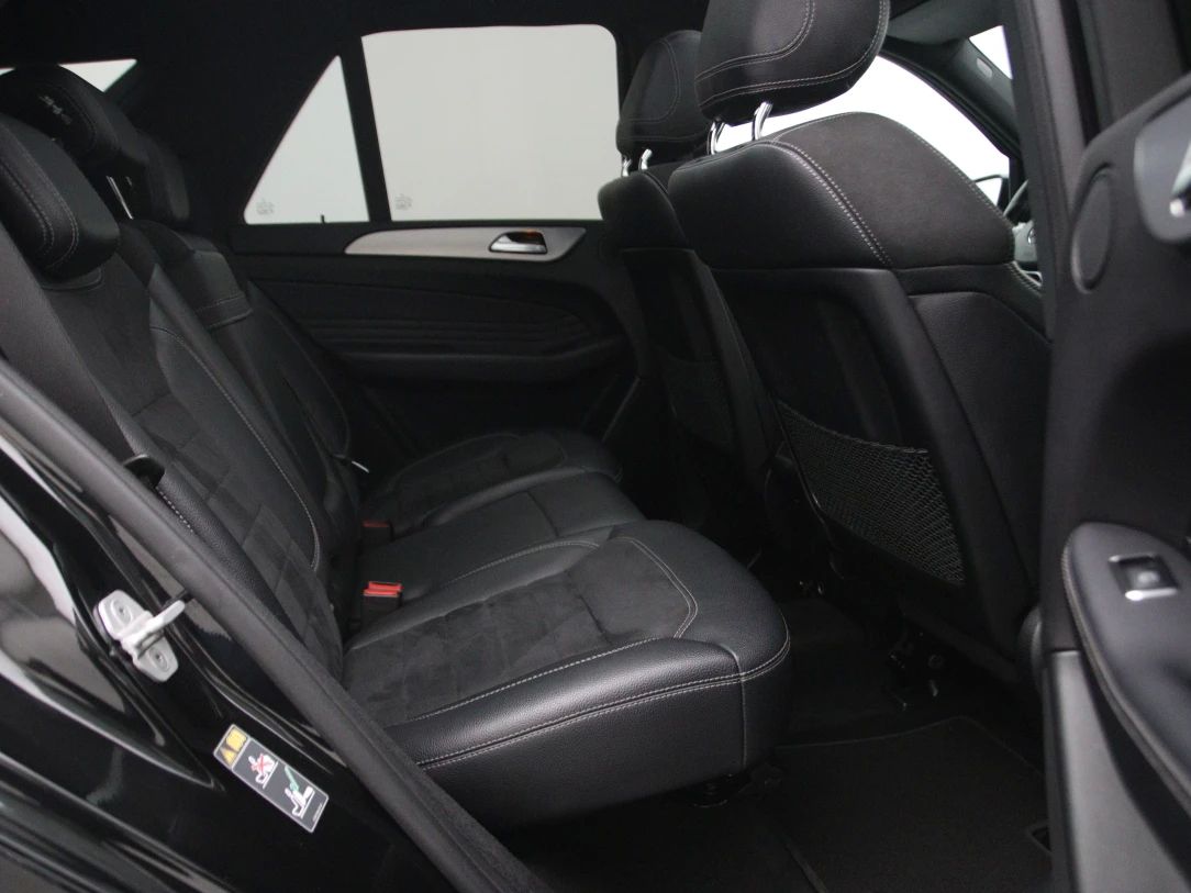 Mercedes-Benz ML350 | 14