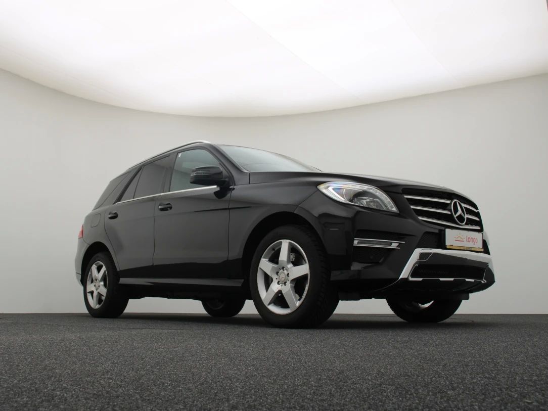 Mercedes-Benz ML350 | 10