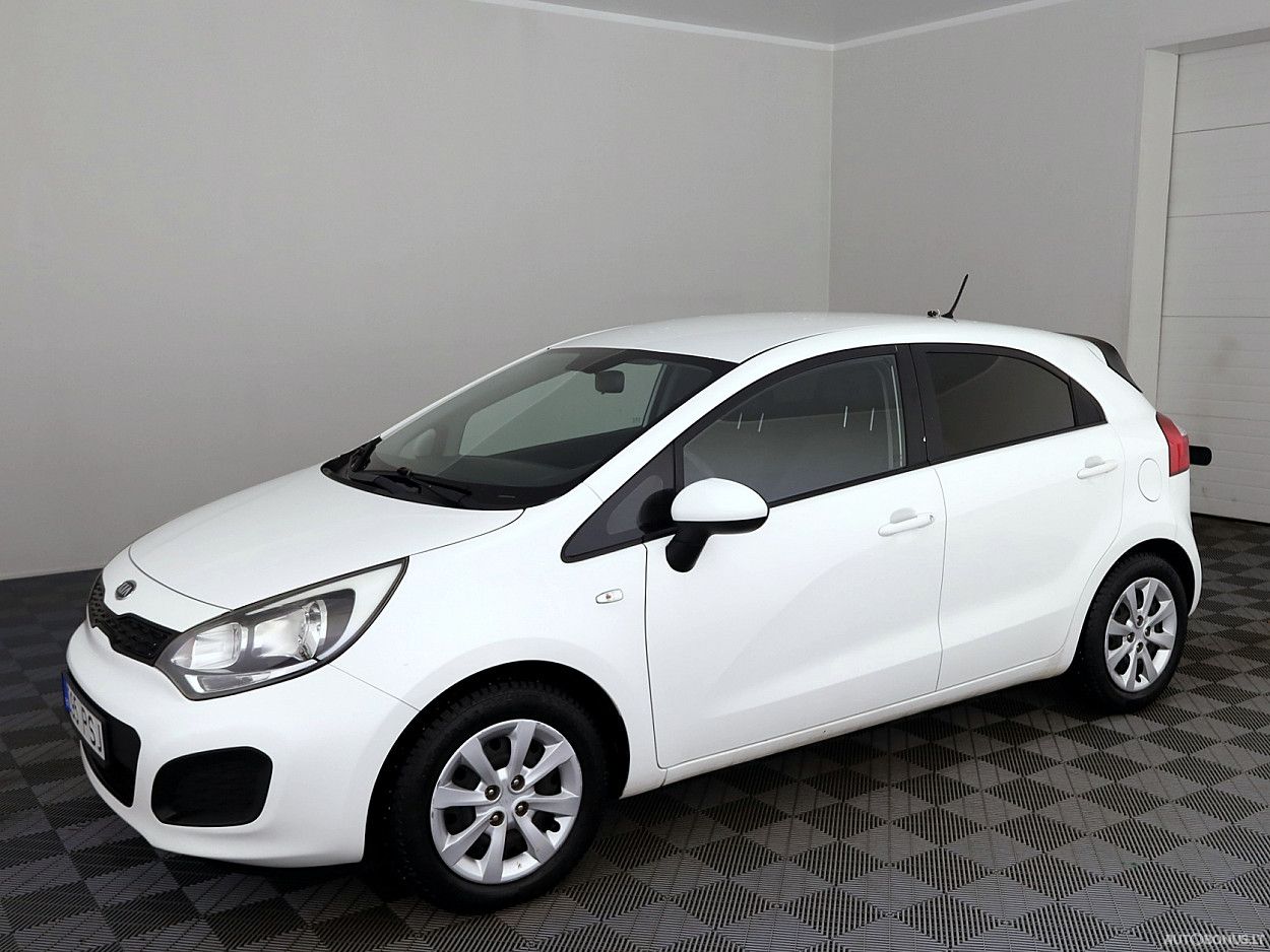 Kia Rio | 1