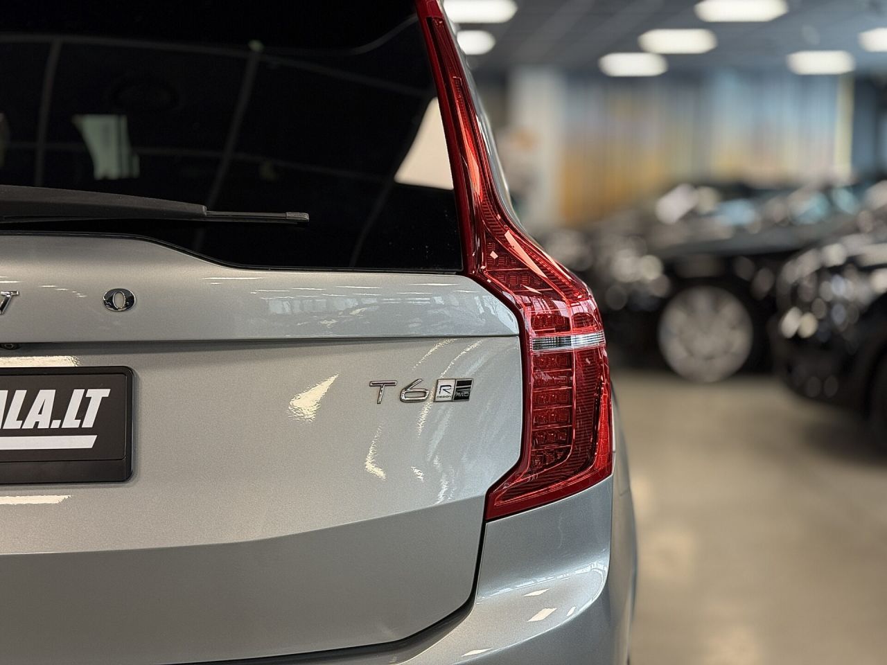 Volvo XC90 | 17