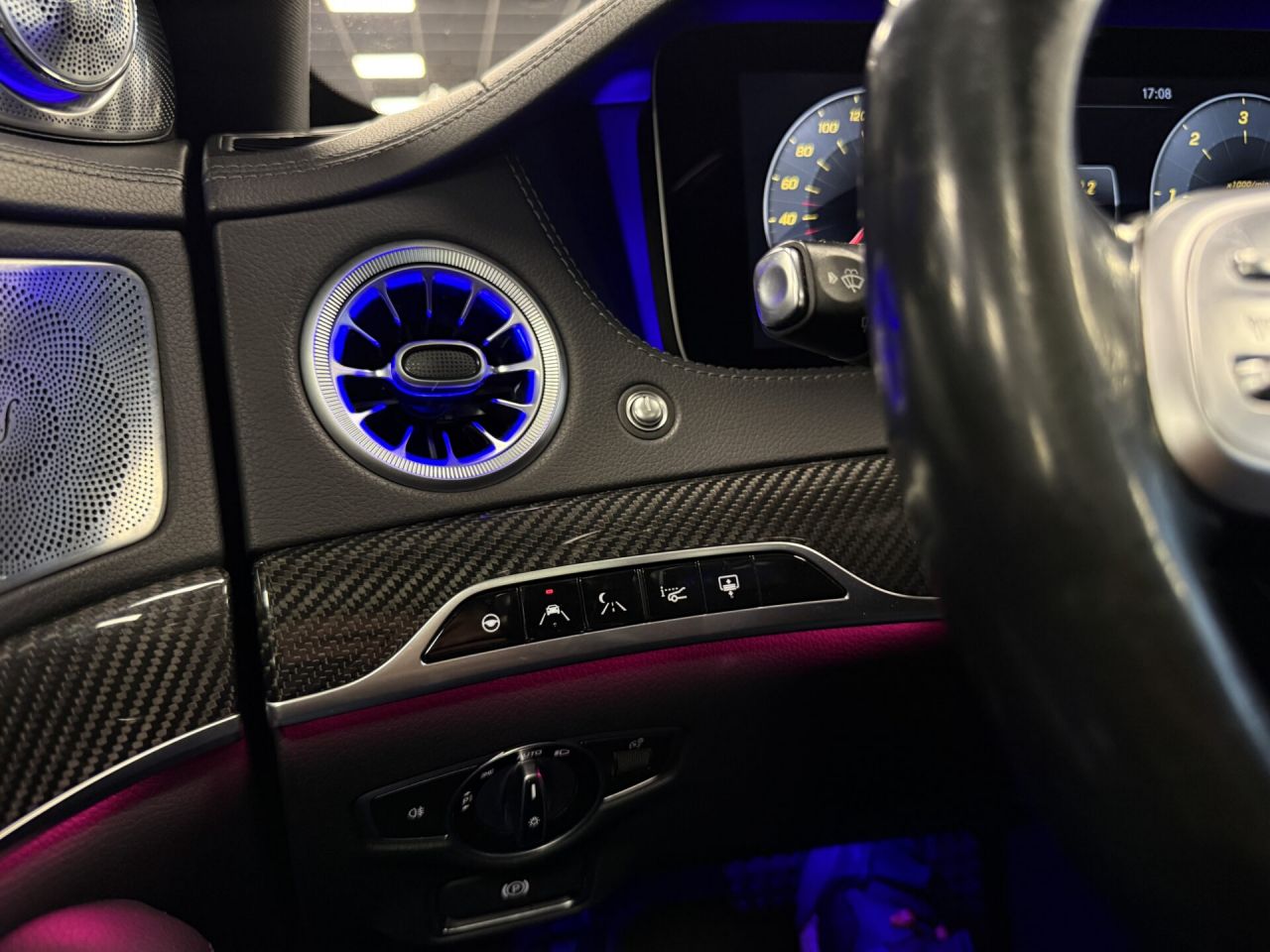 Mercedes-Benz S400 | 35