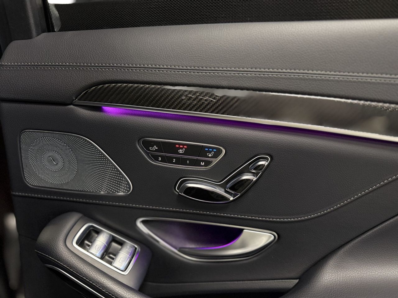 Mercedes-Benz S400 | 36