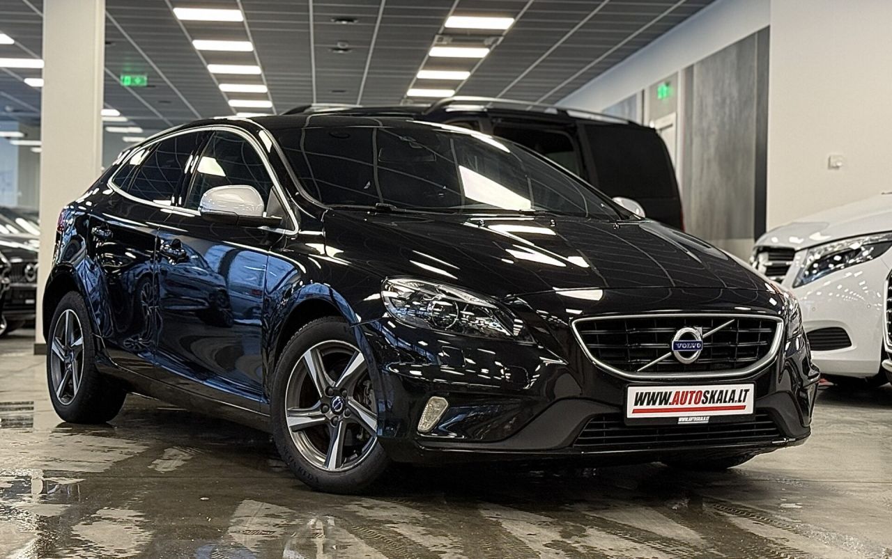 Volvo V40 | 36