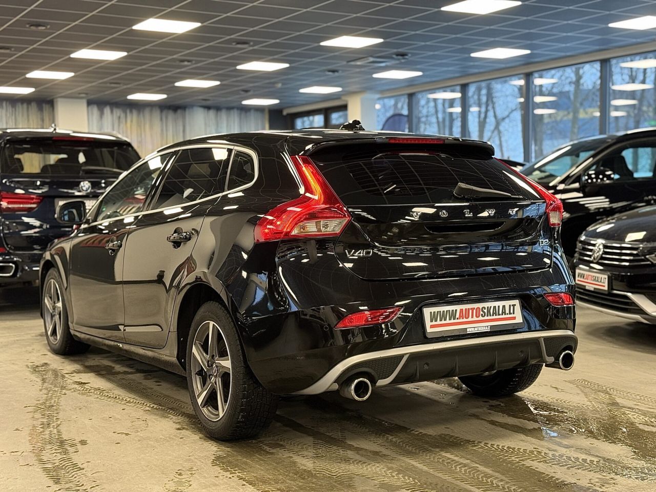Volvo V40 | 26
