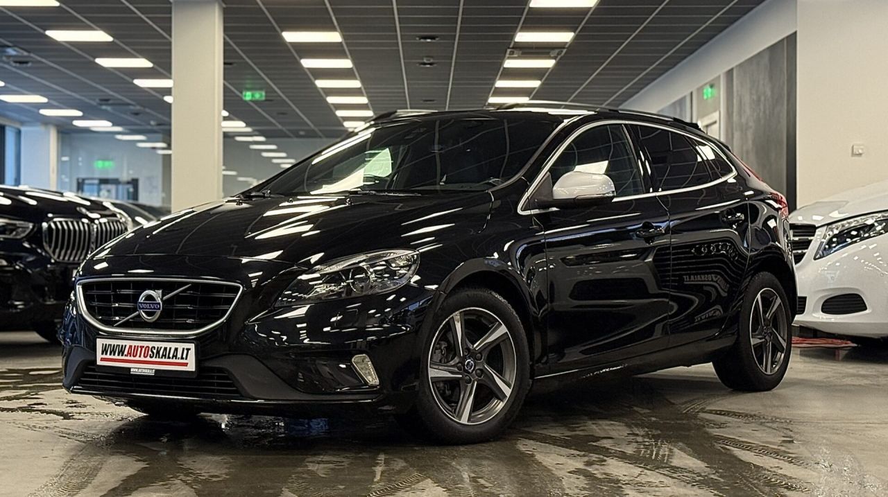 Volvo V40 | 30