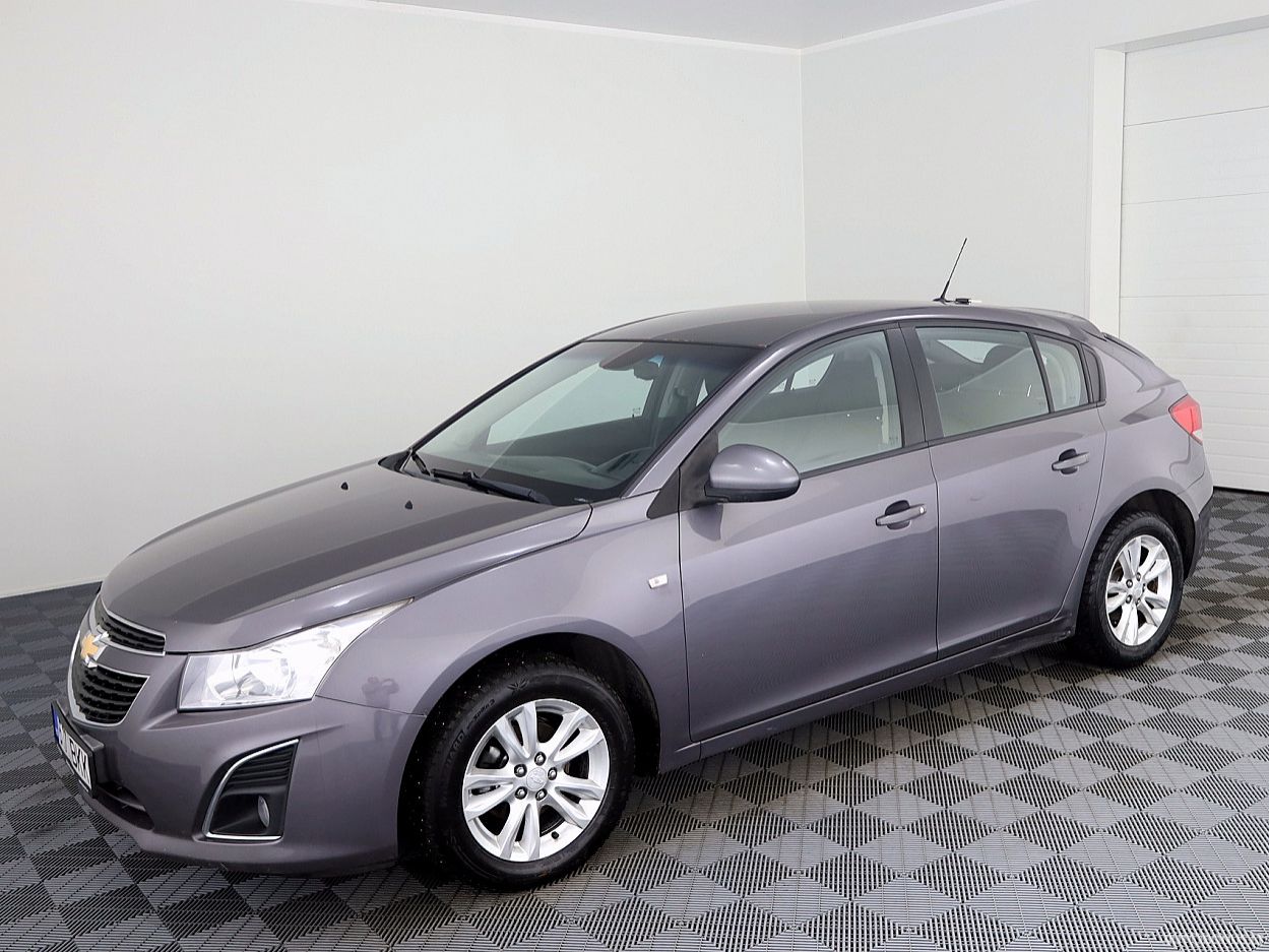 Chevrolet Cruze | 1