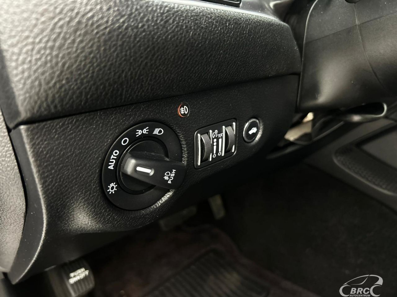 Dodge Challenger | 18