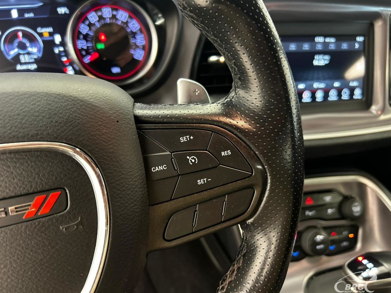 Dodge Challenger | 12