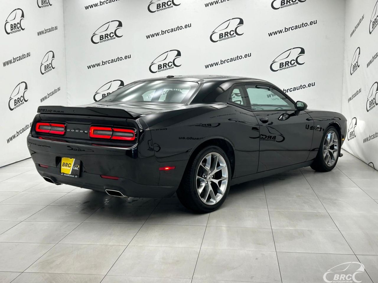 Dodge Challenger | 1
