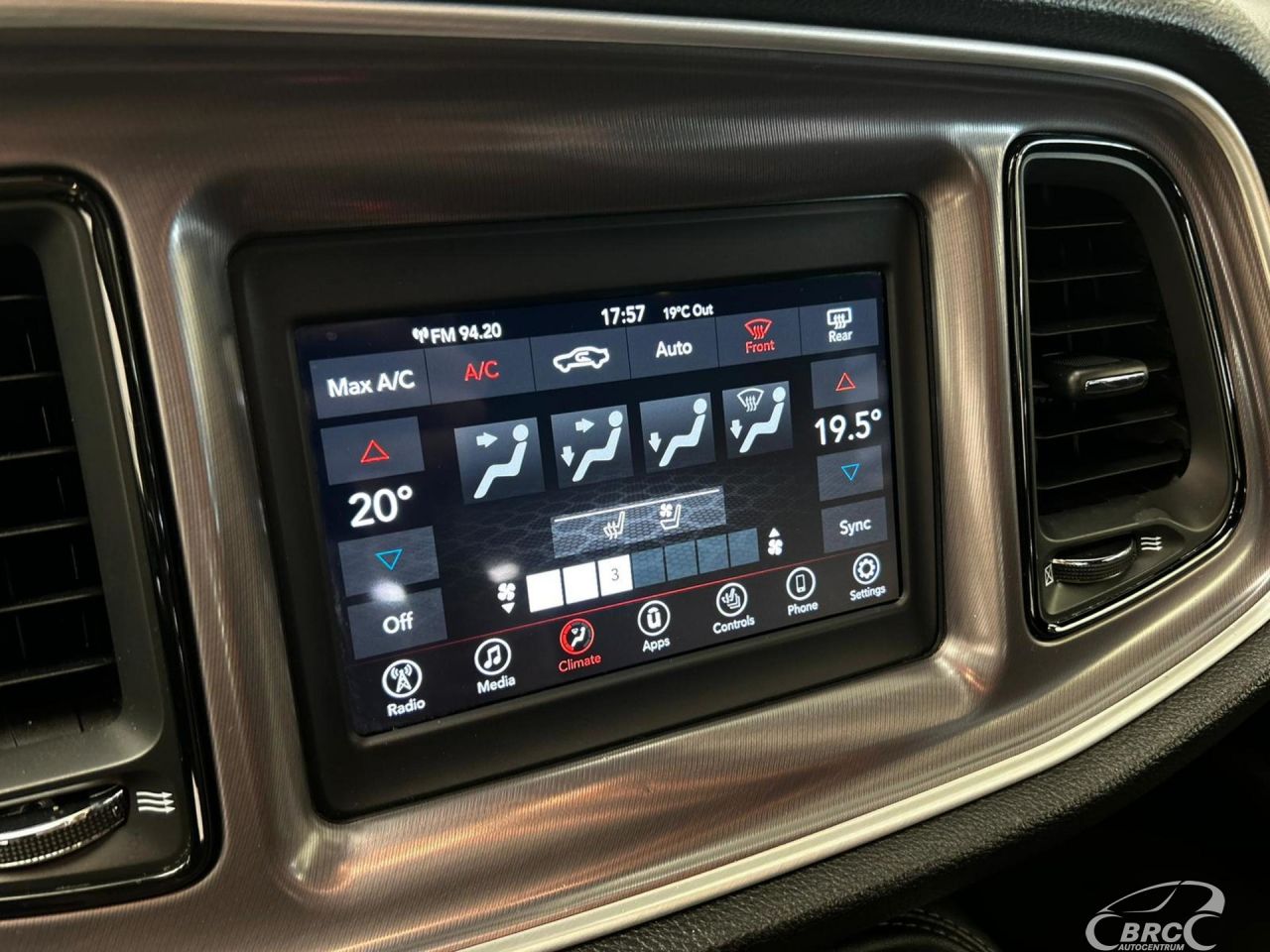 Dodge Challenger | 21