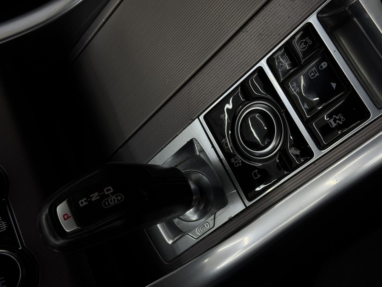 Land Rover Range Rover | 21