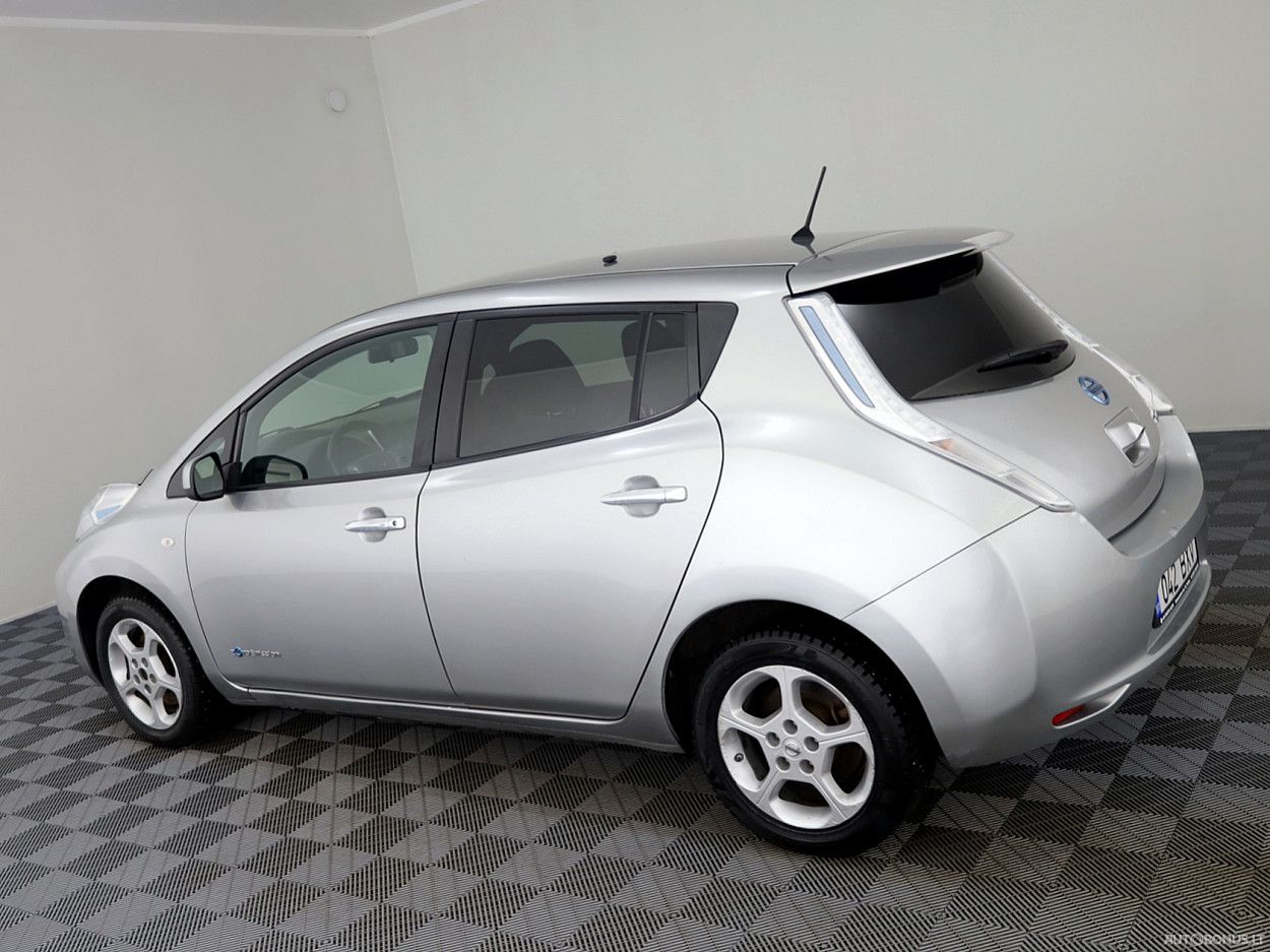 Nissan Leaf | 3