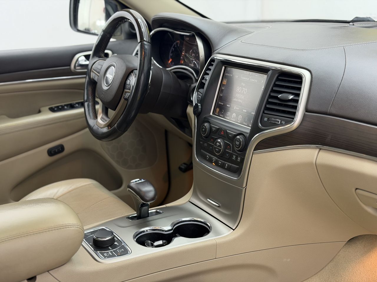 Jeep Grand Cherokee | 15