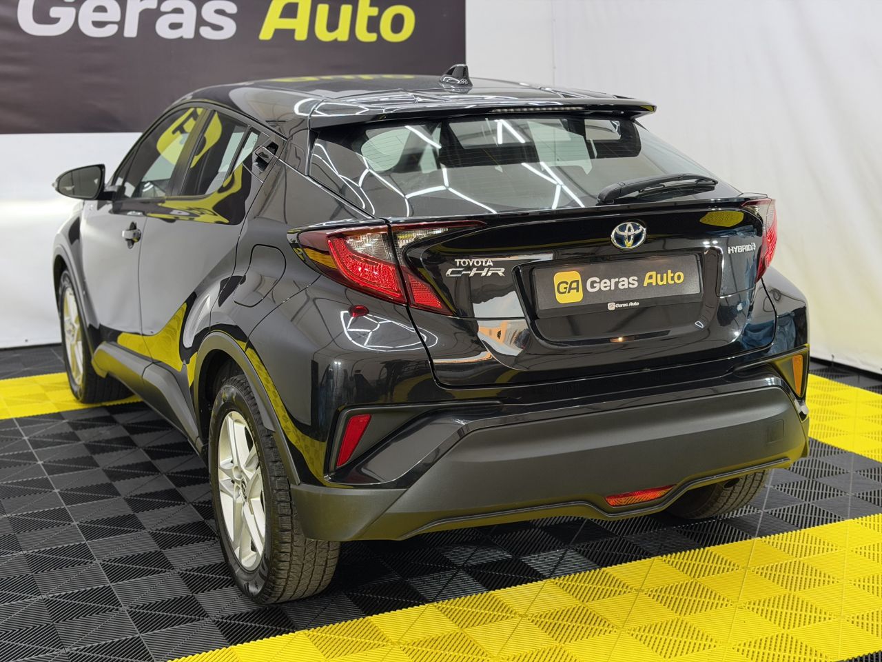 Toyota C-HR | 5