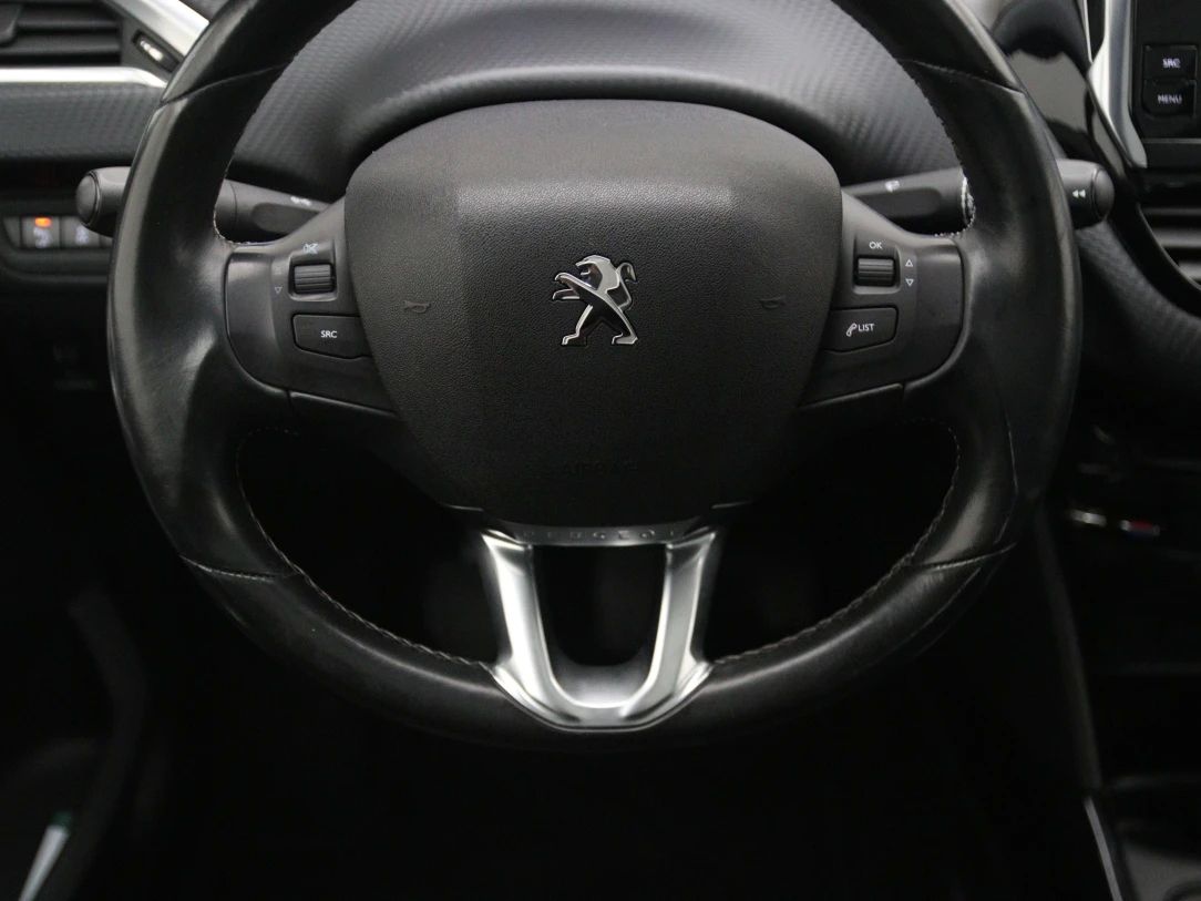 Peugeot 2008 | 17