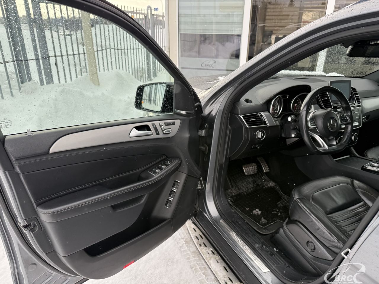 Mercedes-Benz GLS350 | 16