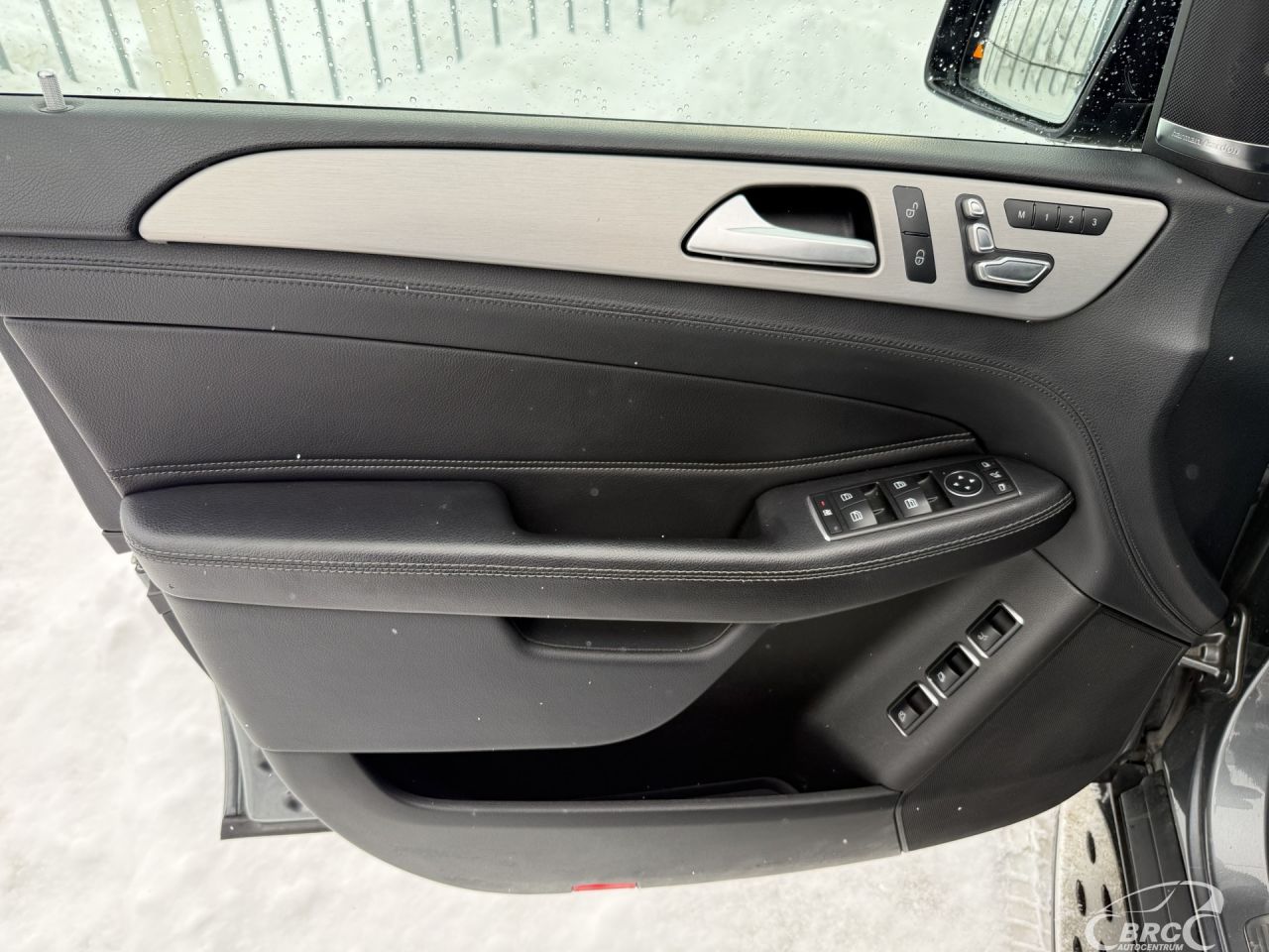 Mercedes-Benz GLS350 | 17