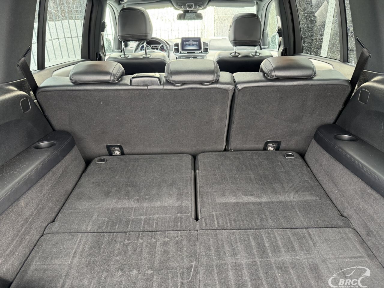 Mercedes-Benz GLS350 | 11