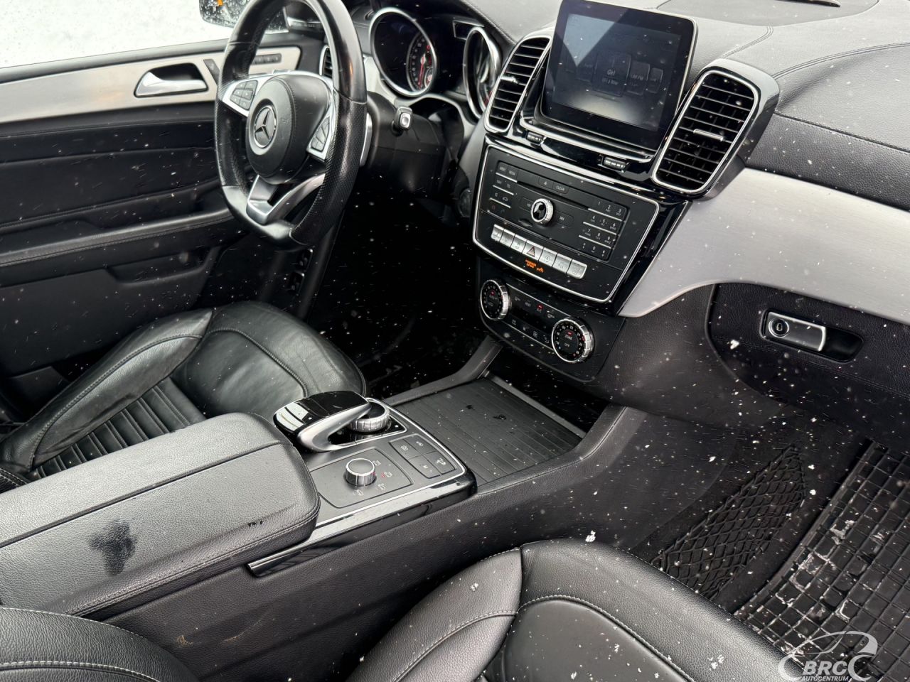 Mercedes-Benz GLS350 | 4