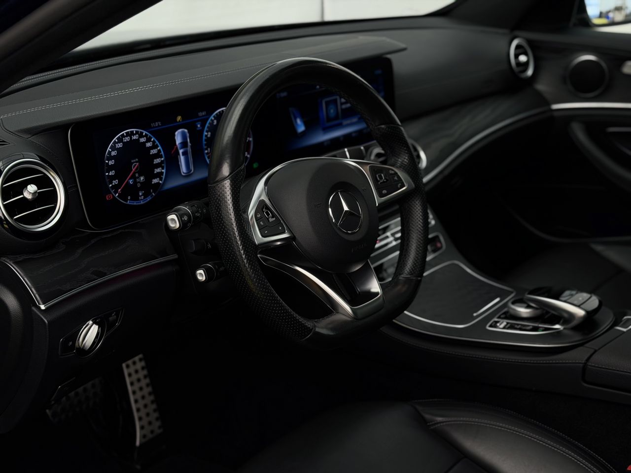 Mercedes-Benz E400 | 8
