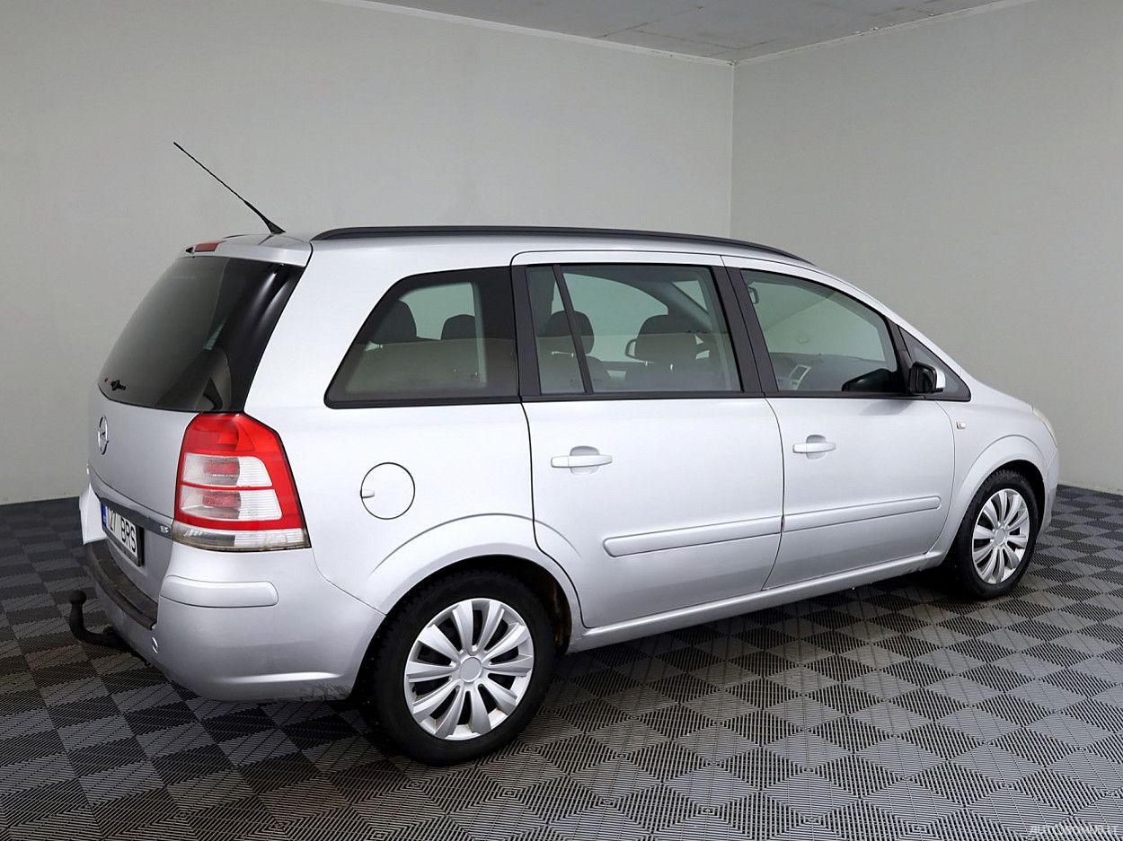 Opel Zafira | 2