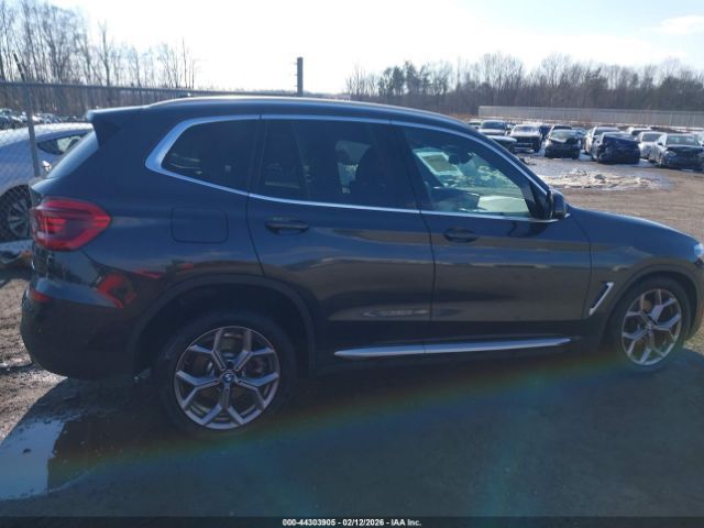 BMW X3 | 13