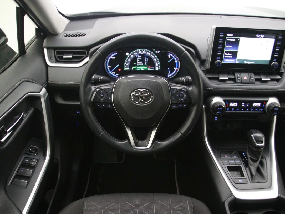 Toyota RAV4 | 16