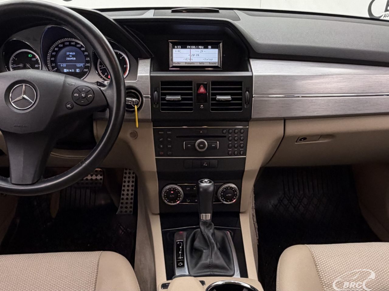 Mercedes-Benz GLK250 | 13