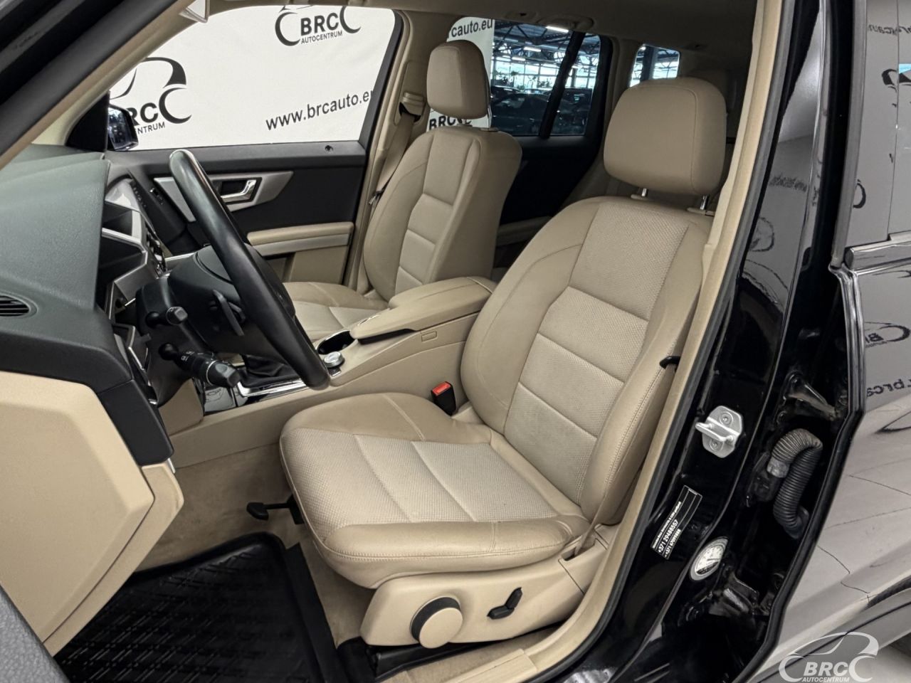 Mercedes-Benz GLK250 | 22