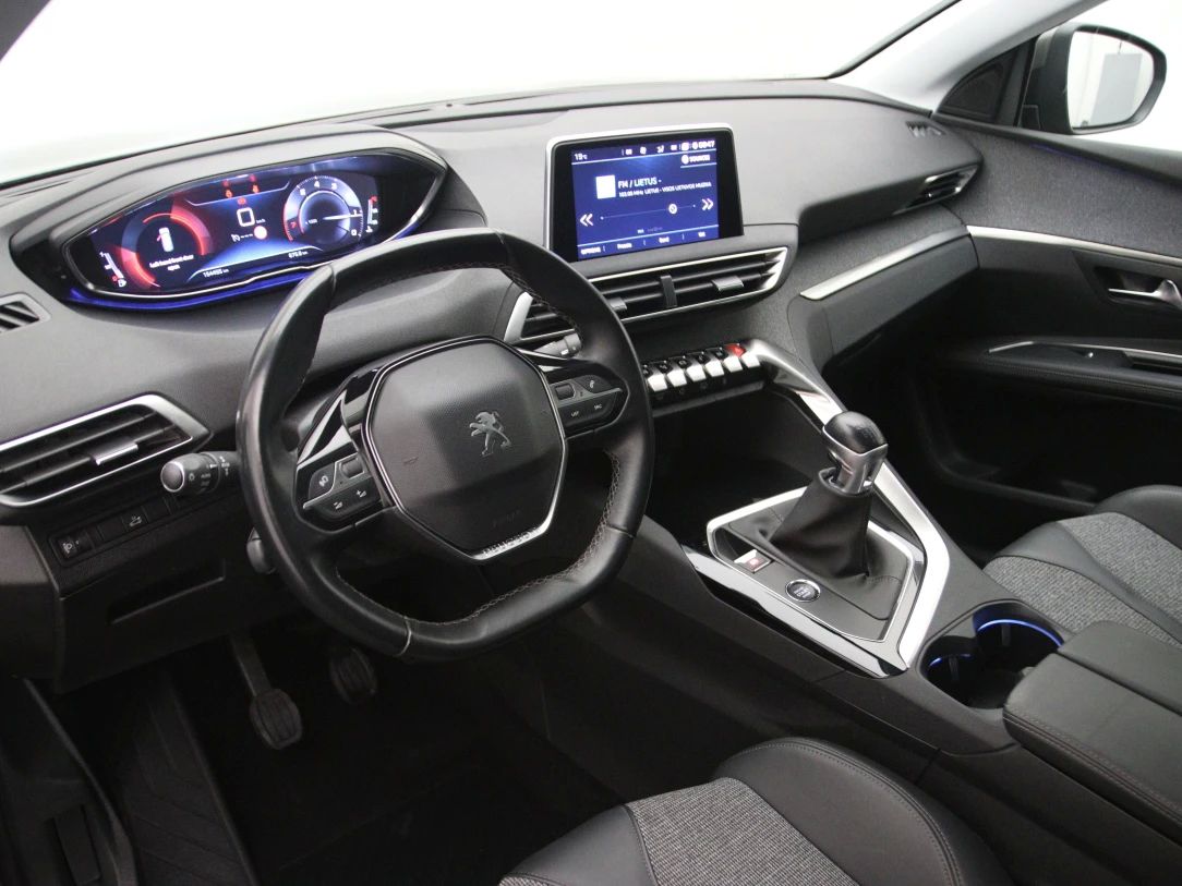 Peugeot 5008 | 16