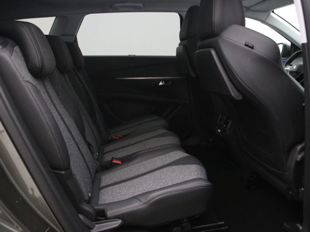 Peugeot 5008 | 14