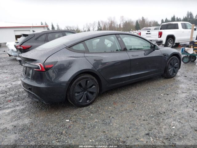 Tesla Model 3 | 3