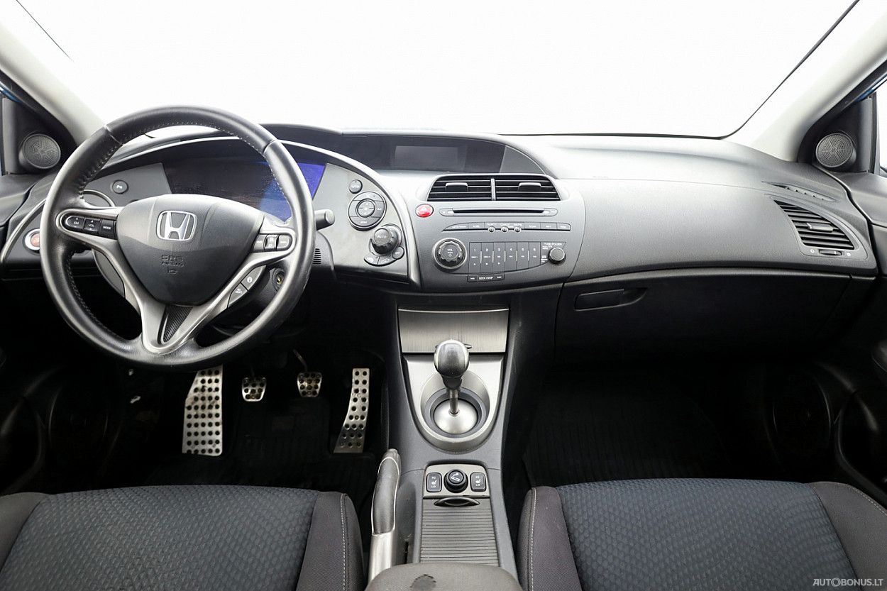 Honda Civic | 4