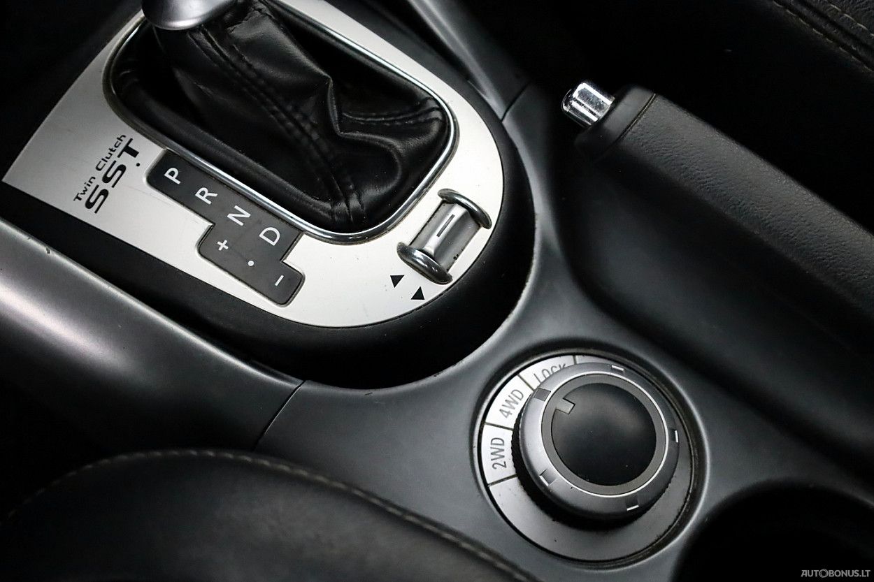 Mitsubishi Outlander | 7